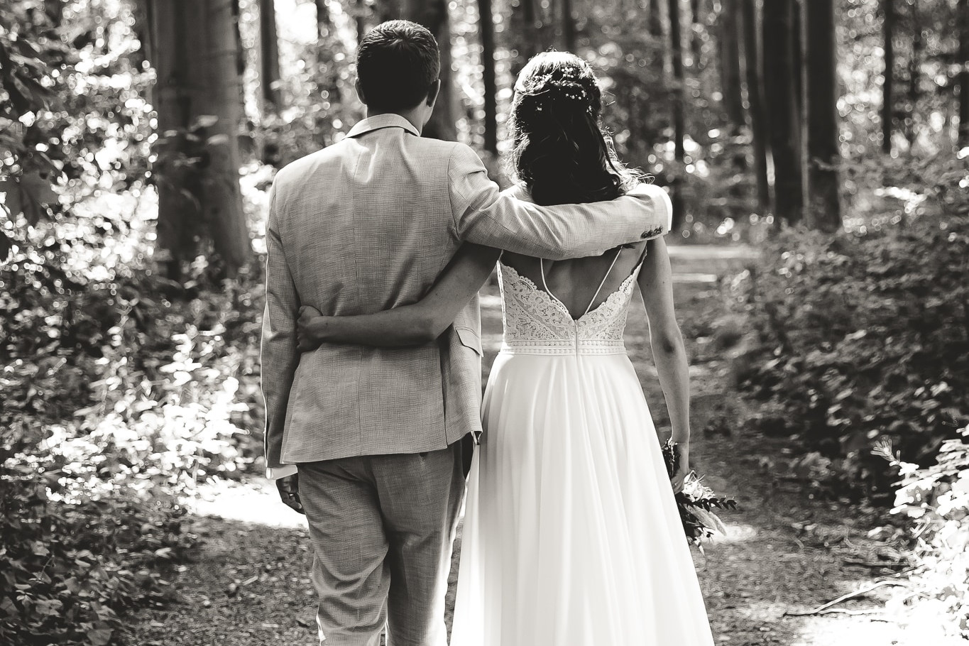 mg-hochzeitsfotograf-freie-trauung-rennbahn-krefeld-60